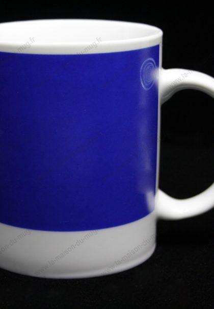 Mug personnalisé pantone bleu